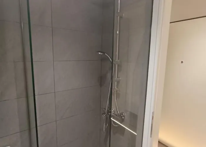 Apartament Metro 2 -private Parking 500m- *