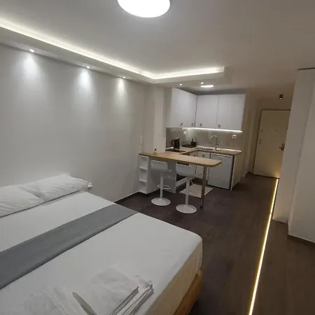 Metro 2 -private Parking 500m- Appartement