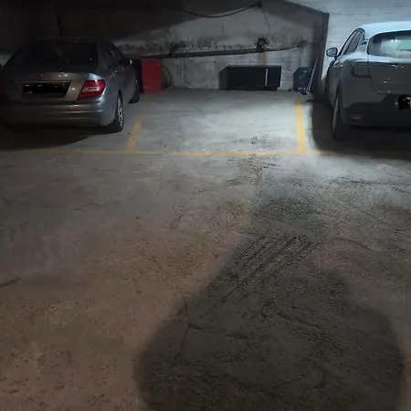 Apartamento Metro 2 -private Parking 500m- *