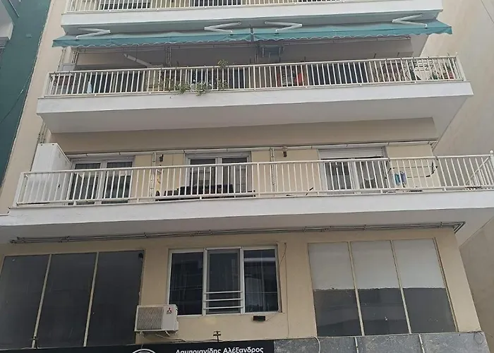 Metro 2 -private Parking 500m- Апартаменты